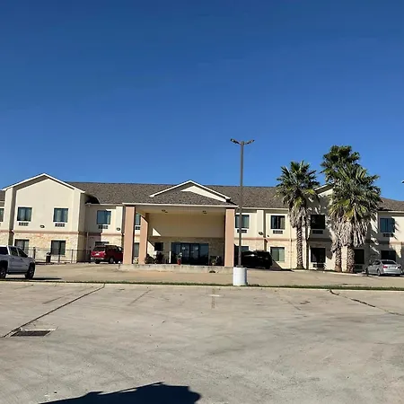 Yorktown Inn And Suites